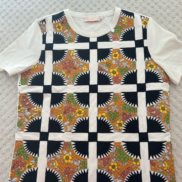 Tory Burch Quilted Floral Graphic Short Sleeve Cotton Shirt - Picture 2 of 2